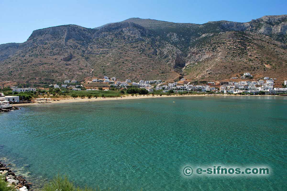 Stranden i Kamares